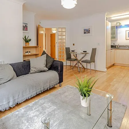 Luxury Modern 1 Bedroom In Centre Apartament Birmingham