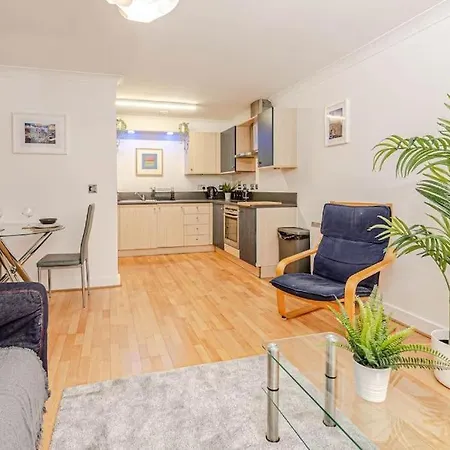 Luxury Modern 1 Bedroom In Centre